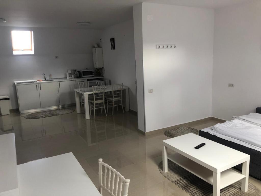 Casa Aisa Apartman Brassó Kültér fotó